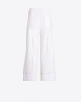 Vilagallo, Beti Pant-White