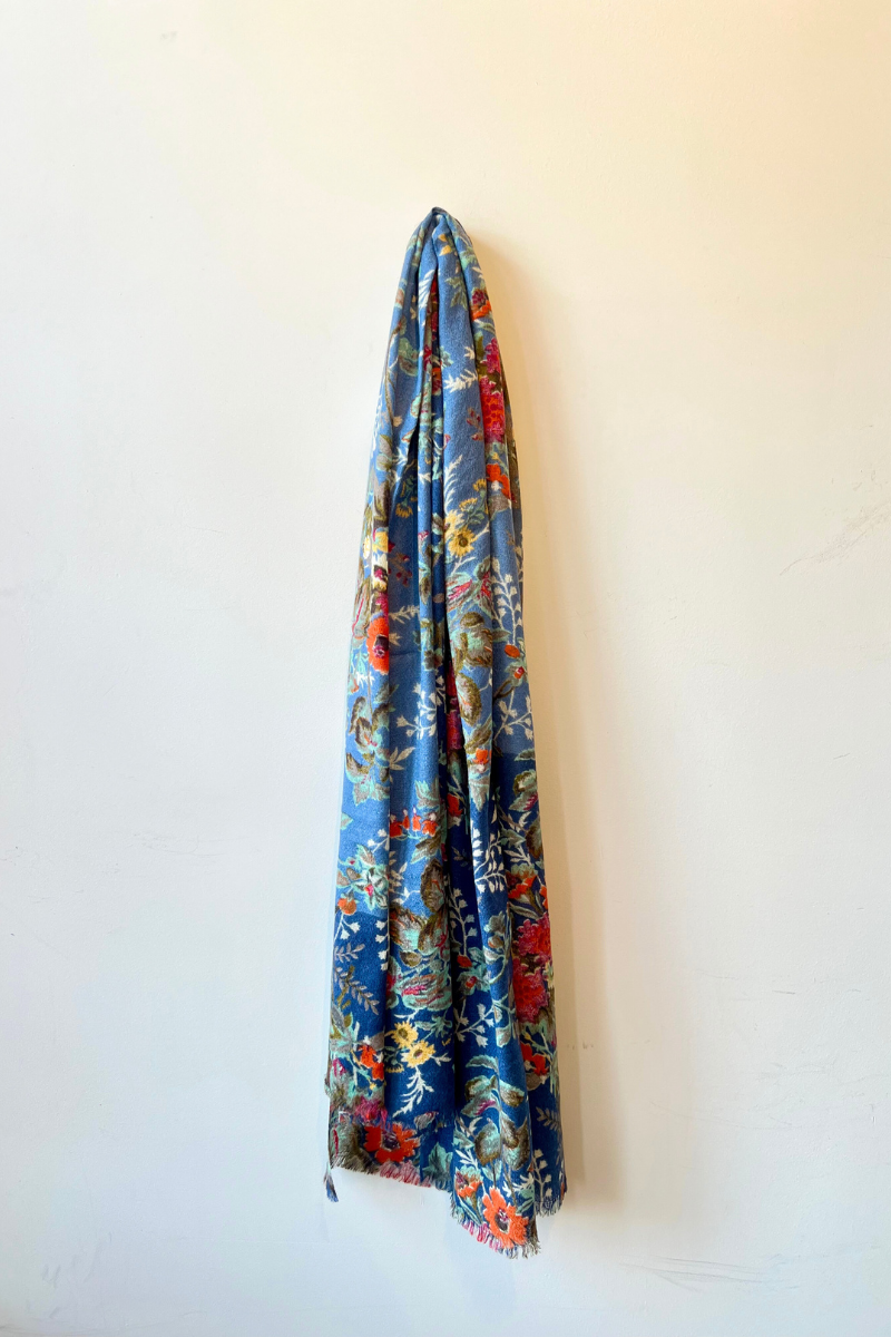 ÉPICE Paris, 100% Wool Scarf- Jeans