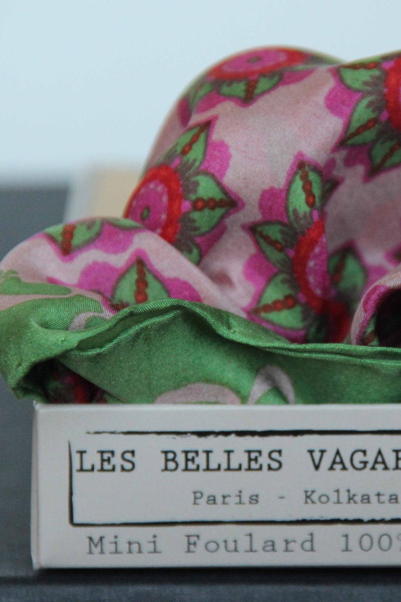 Les Belles Vagabondes, Mini Daisy Scarf- Green