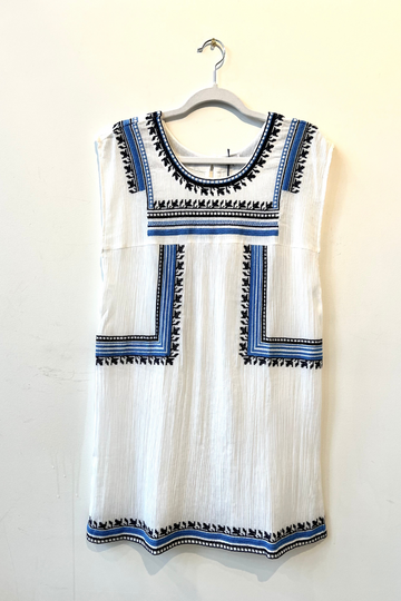 Delfina, Kumari Dress