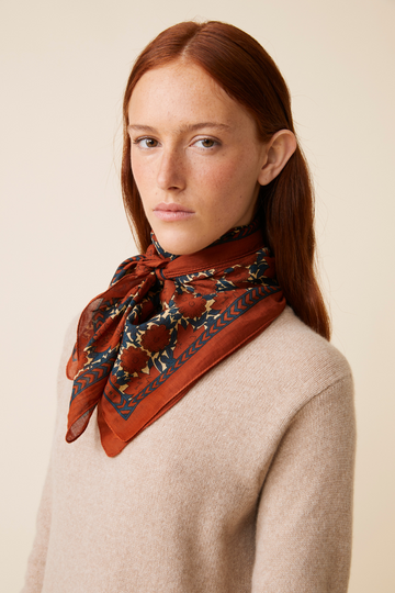 Moismont, Scarf  No.680-Brick