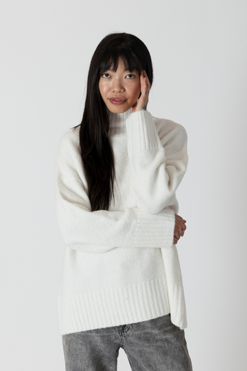 Lyla & Luxe, Oliver Luxe Eco Mockneck Sweater-Off White