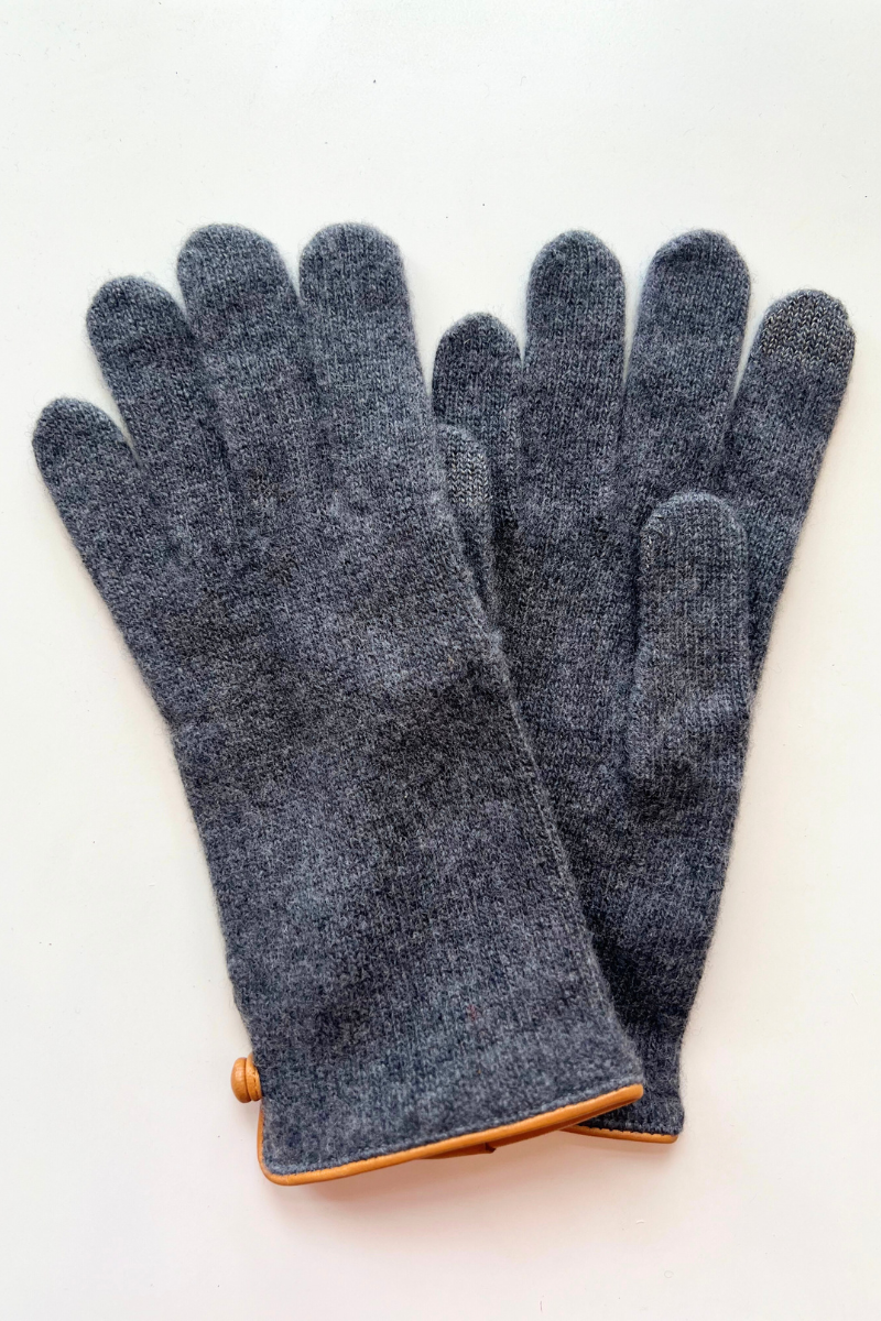 SantaCana, Wool & Cashmere Glove with Piping and Leather Button