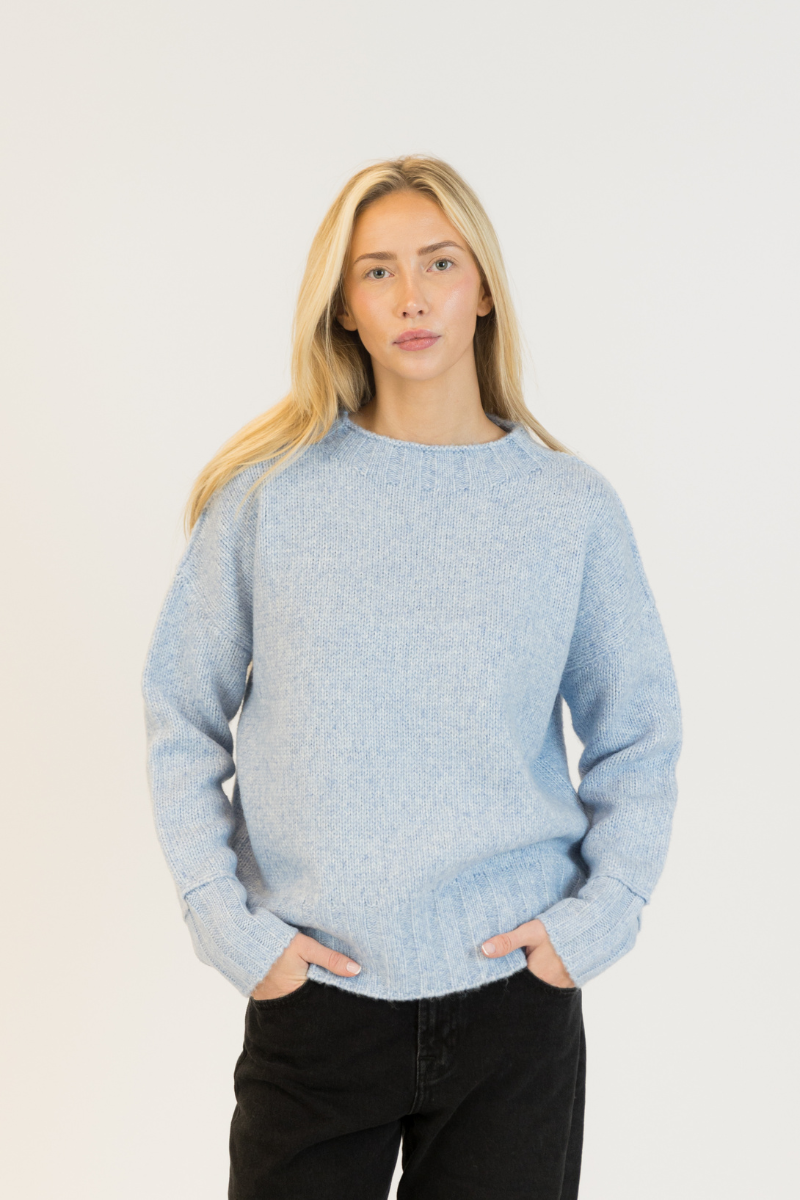 Lyla & Luxe, Tanya Crewneck Pullover