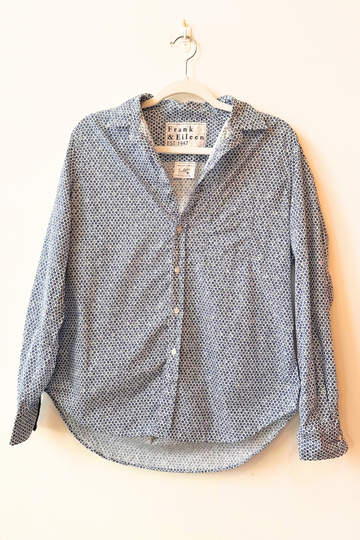 Frank & Eileen, Eileen Relaxed Button Up Shirt - Small Blue Flowers