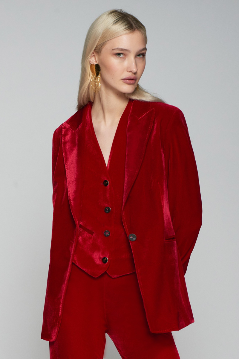 Vilagallo, Red Velvet Jacket