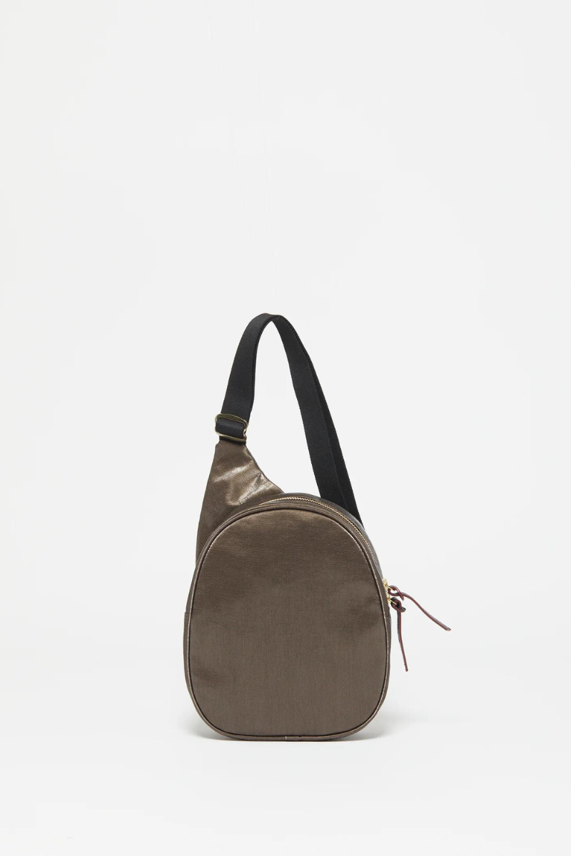 Jack Gomme, Kangourou Asymmetrical Linen Bag