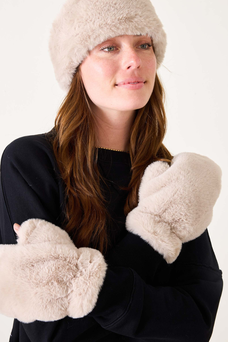 MERSEA, Cozy Cabin Faux Fur Mittens - Oatmeal/Black