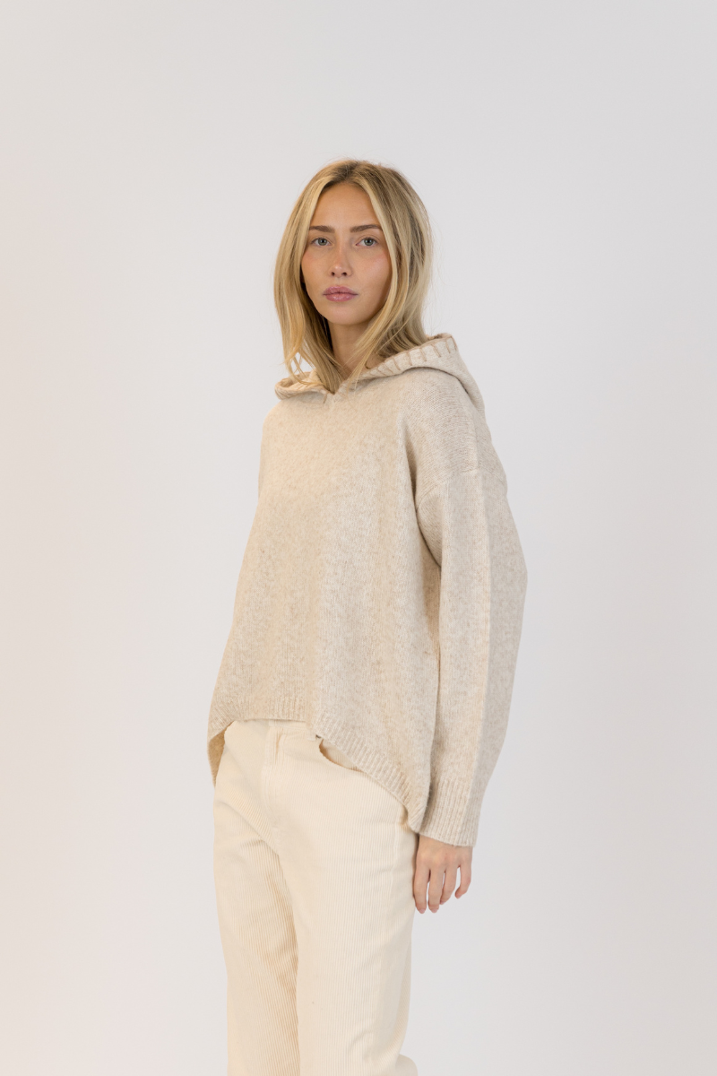 Lyla & Luxe, Penny Pullover with Heart on the Back - Beige/Camel