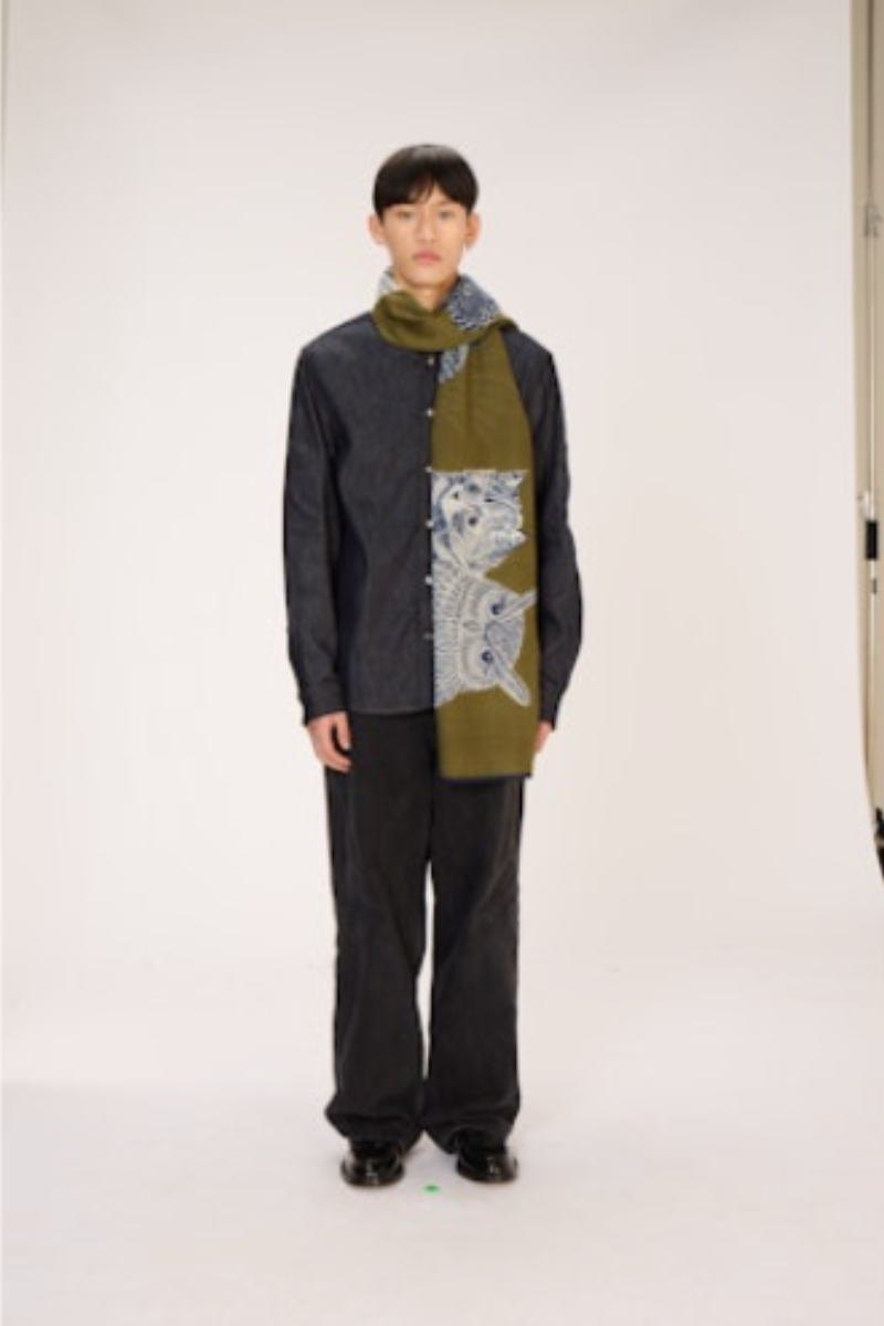 Inoui Editions, 80 Chouette Scarf - Khaki