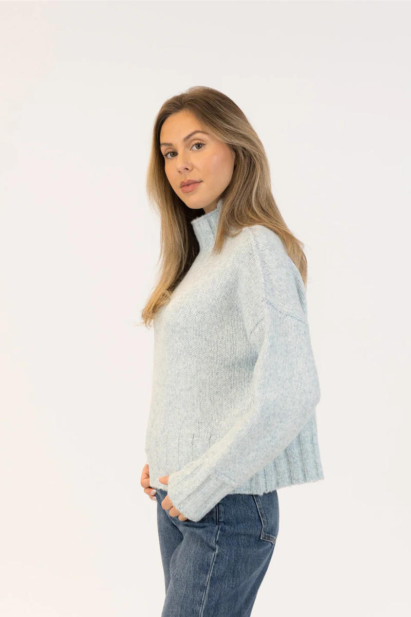 Lyla + Luxe, Calli Sweater - Green/Blue