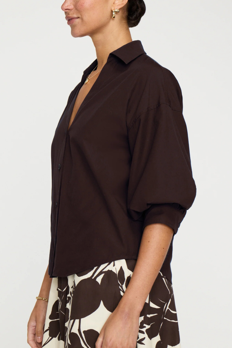 Brochu Walker, Kate Shirt