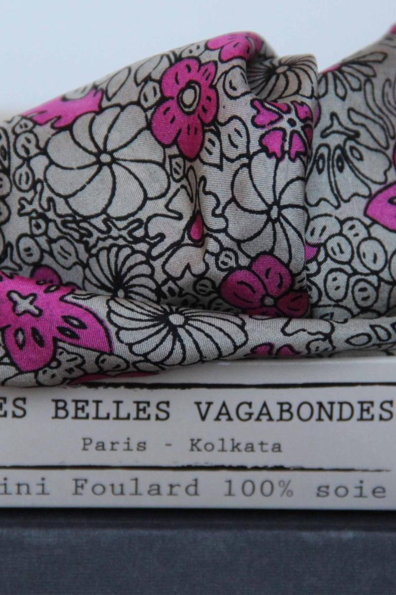 Les Belles Vagabondes, Mini Summer Scarf- Fushia