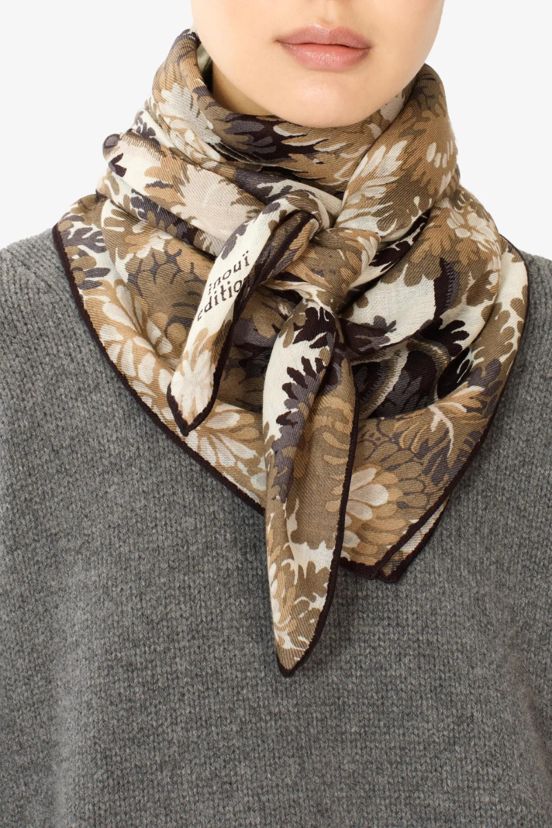 Inoui Editions, FontaineBleau Square 100 Scarf-Beige