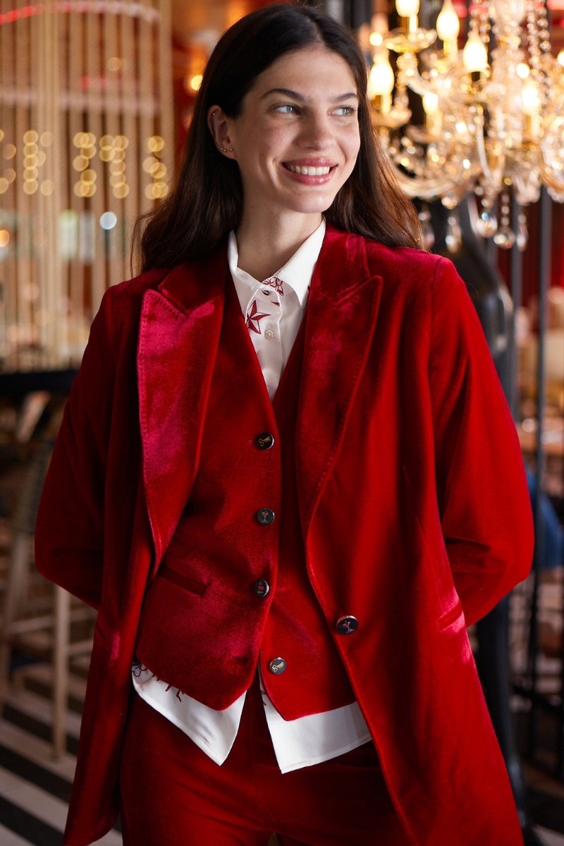 Vilagallo, Red Velvet Jacket