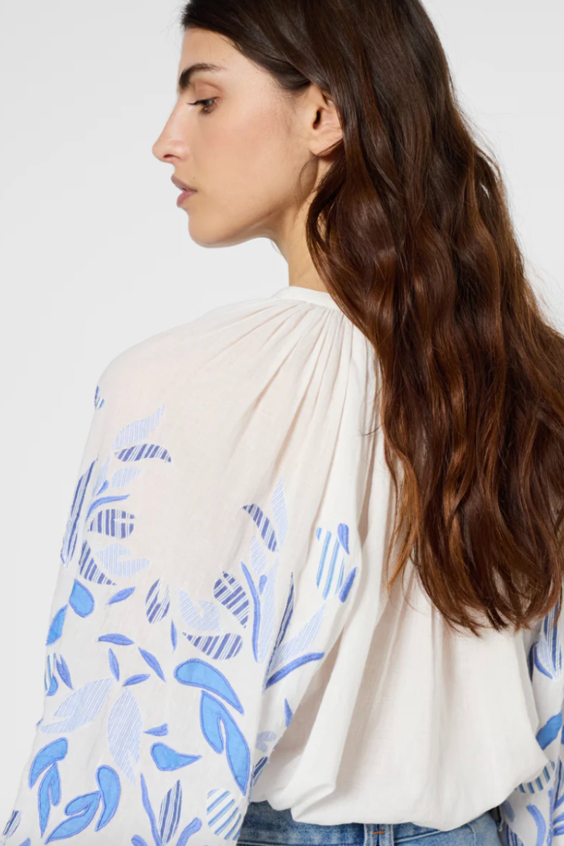Gerard Darel, Utesa Top-White