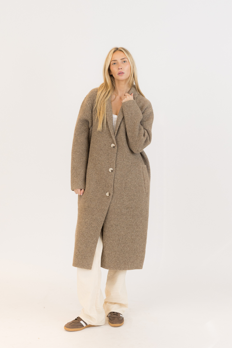 Lyla & Luxe, Victoria Oversize Coat