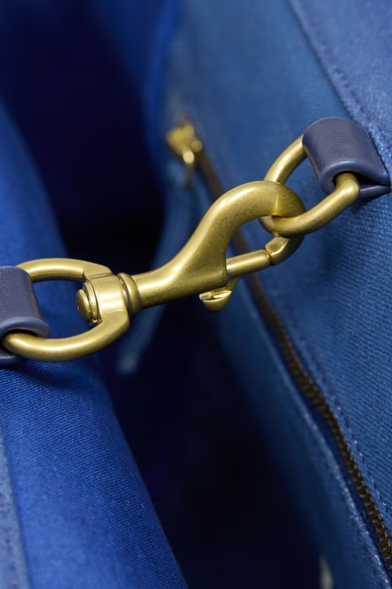 Inoui Editions-Balthazar Carrier Bag-Navy Blue