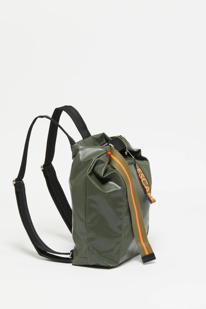 Jack Gomme, Lille Backpack