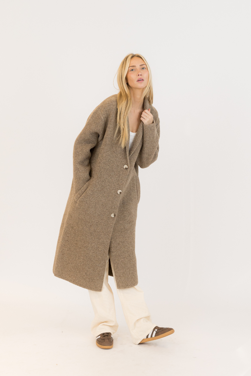 Lyla & Luxe, Victoria Oversize Coat