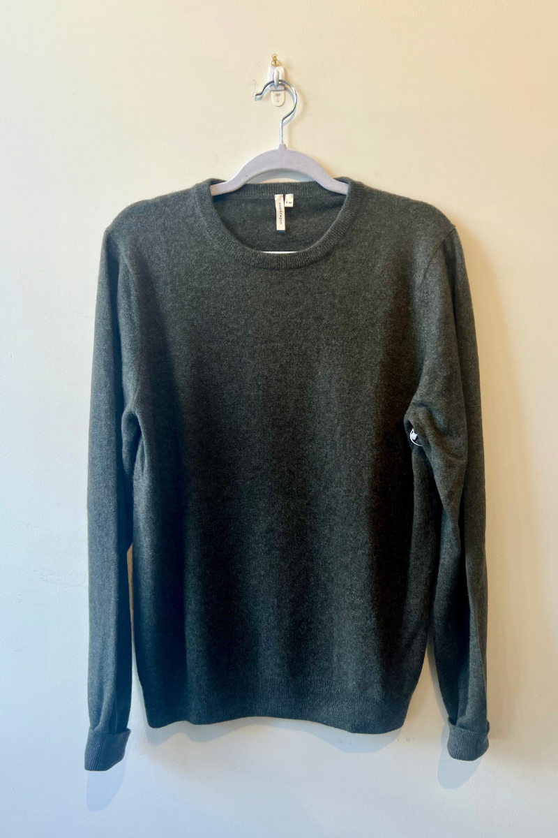 Mens Classic Crew Neck Sweater