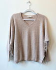 Not Shy, Fenna Sweater