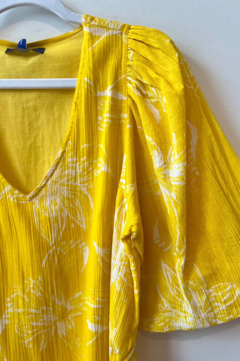 Ro's Garden, Naira Crinkle Maxi Dress- Yellow Celaya