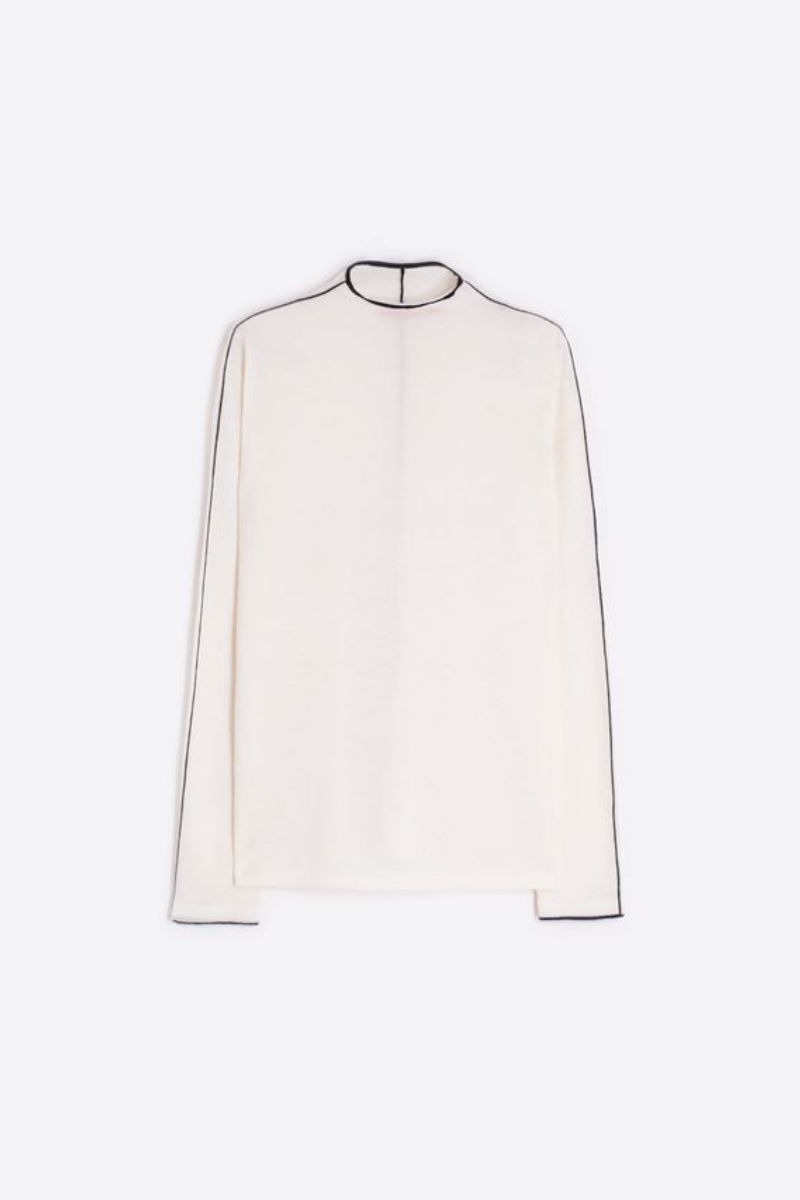 Vilagallo, Ivory T-Neck Sweater