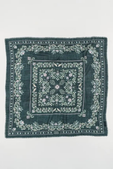 MLF, Secret Garden Scarf