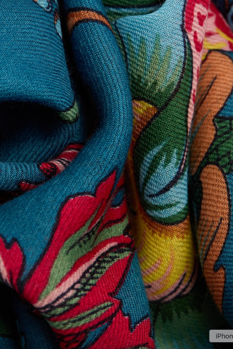 Inoui Editions, 55 Rococo Duck-Blue