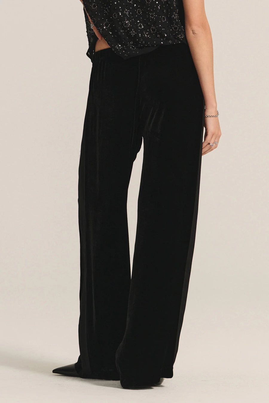 Velvet, Hilma Velvet & Satin Media Pant-Black