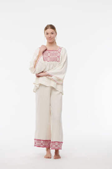 Nina Leuca, Embroidered Cream/Pink Top